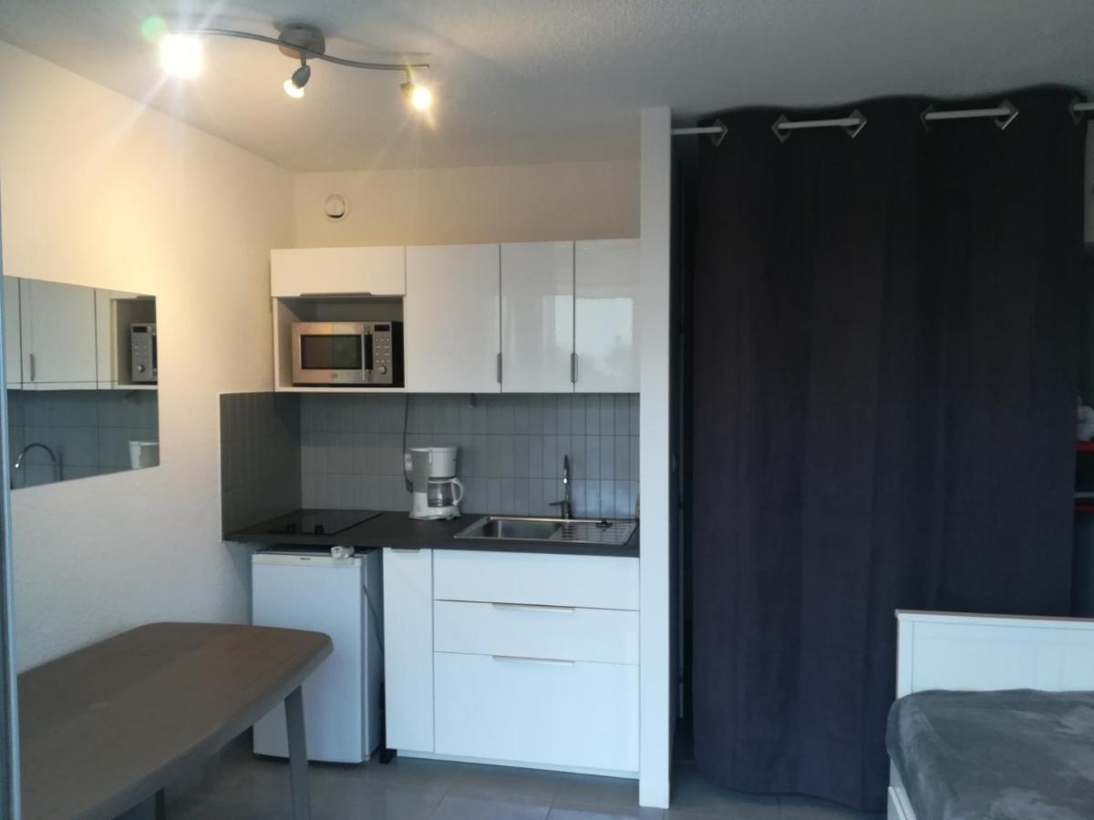Studio La Grande Motte, Parking Buitenkant foto